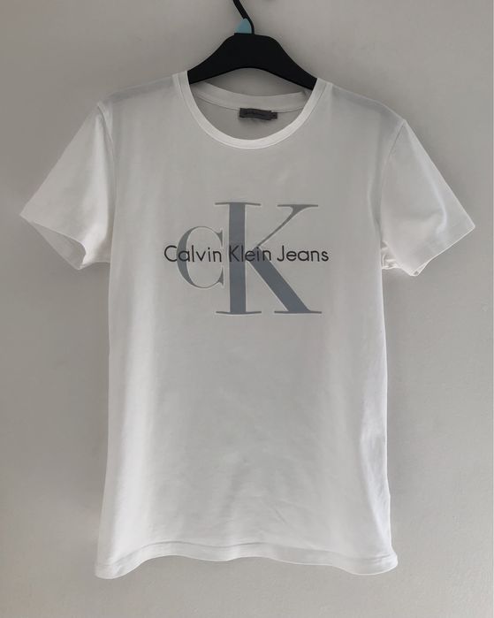 T-Shirt damski Calvin Klein Jeans z nadrukiem, 100% bawełna, rozm. M