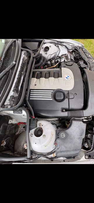 BMW 330 D E46 ( para restauro ) — photo 3