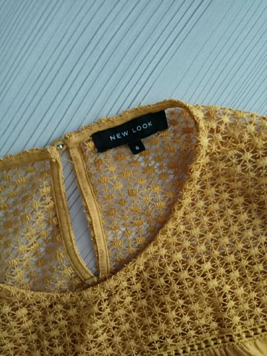 Блуза горчичного цвета