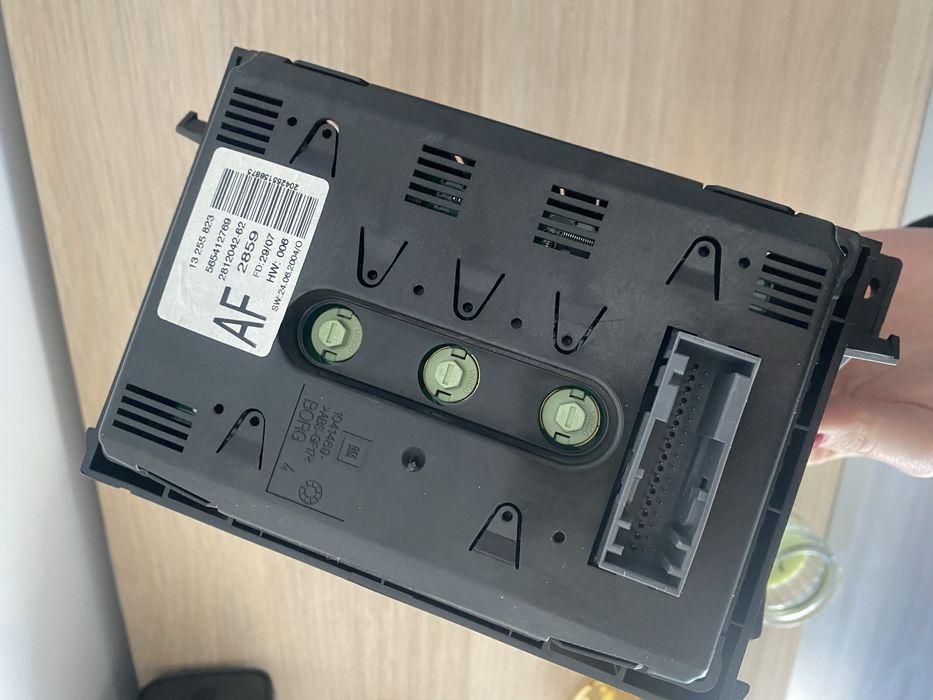 Radio astra h CD 30 i wyświetlacz
