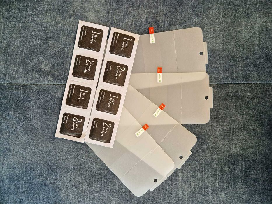 Capa transparente antiqueda + 4 uni. películas hidrogel (Samsung S22+)