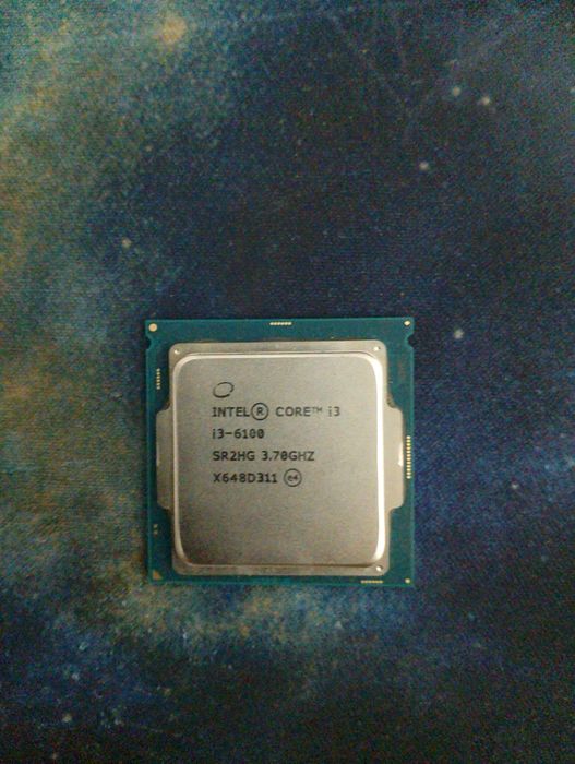 Procesor Intel-3 6100