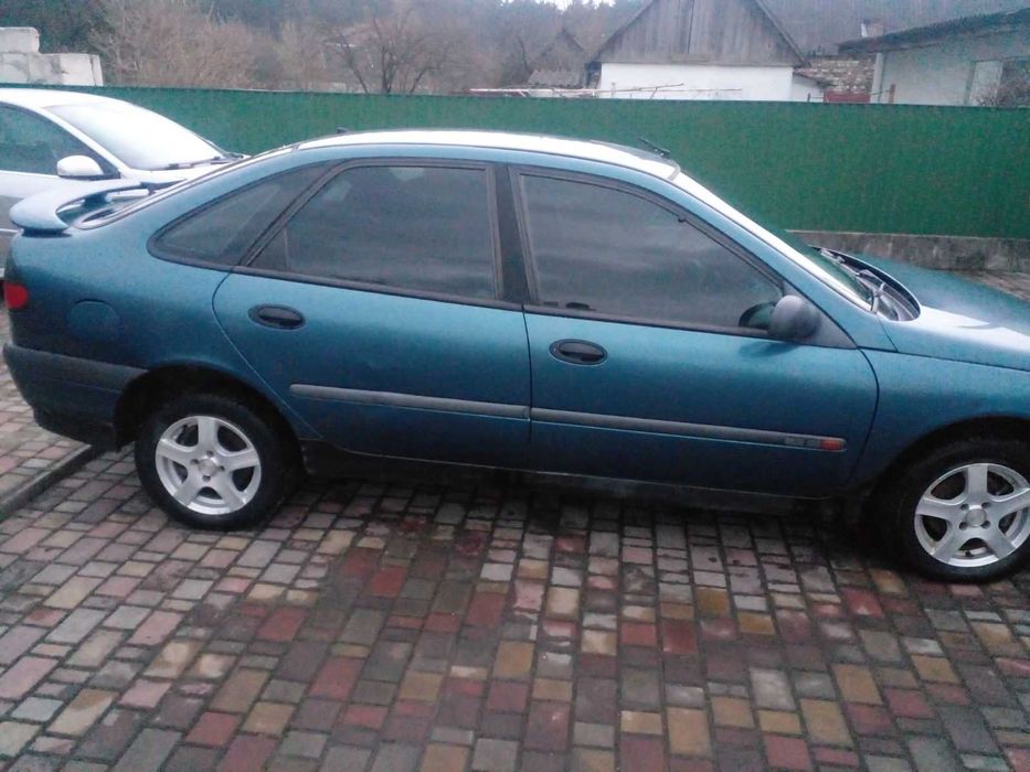 Renault laguna 1