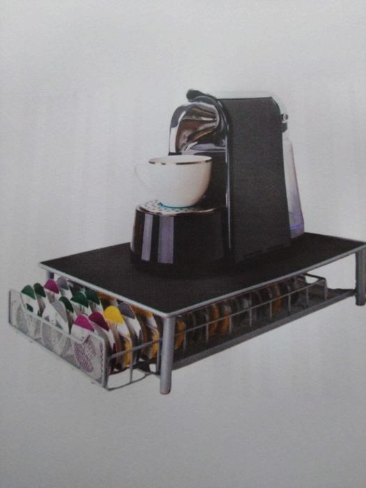 Stojak na expres i kapsułki do kawy Wysyłka