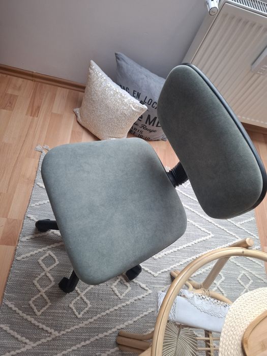 Fotel krzeslo do biurka obrotowe zielone