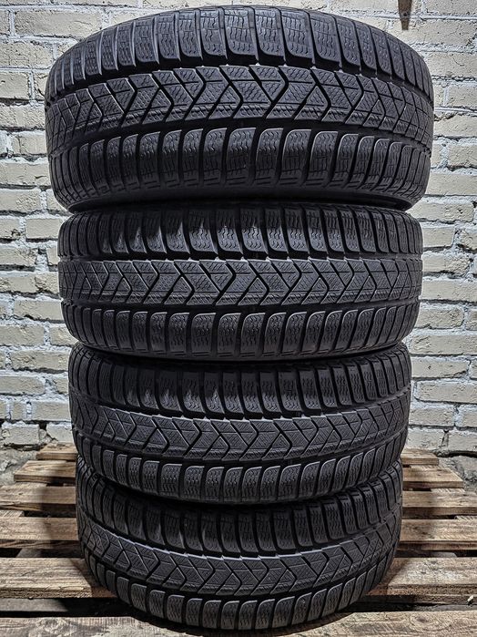 Зимові 215/55r17 Pirelli | 2023 | 7mm | Преміум шини | Антипрокол
