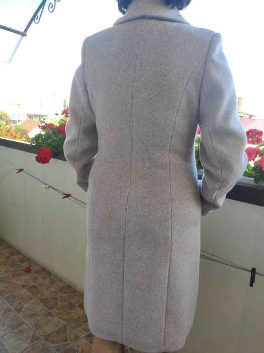 Жіночий осінній / зимовий плащ, пальто демісезонне розмір 46 як нове