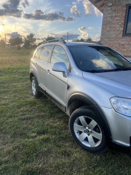 Chevrolet Captiva 2.4 бензин