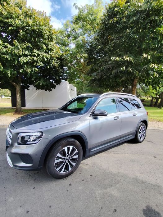 Mercedes-Benz GLB 200