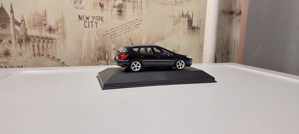 Модель 1:43, Пежо-407 SW