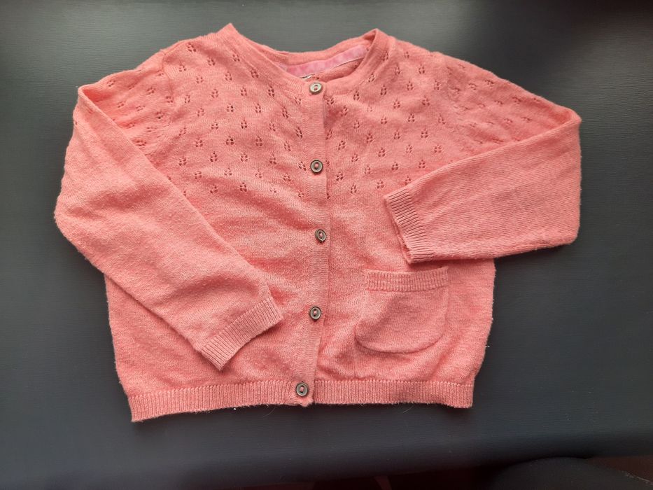 Трикотажная кофточка фирмы Next кораллового цвета