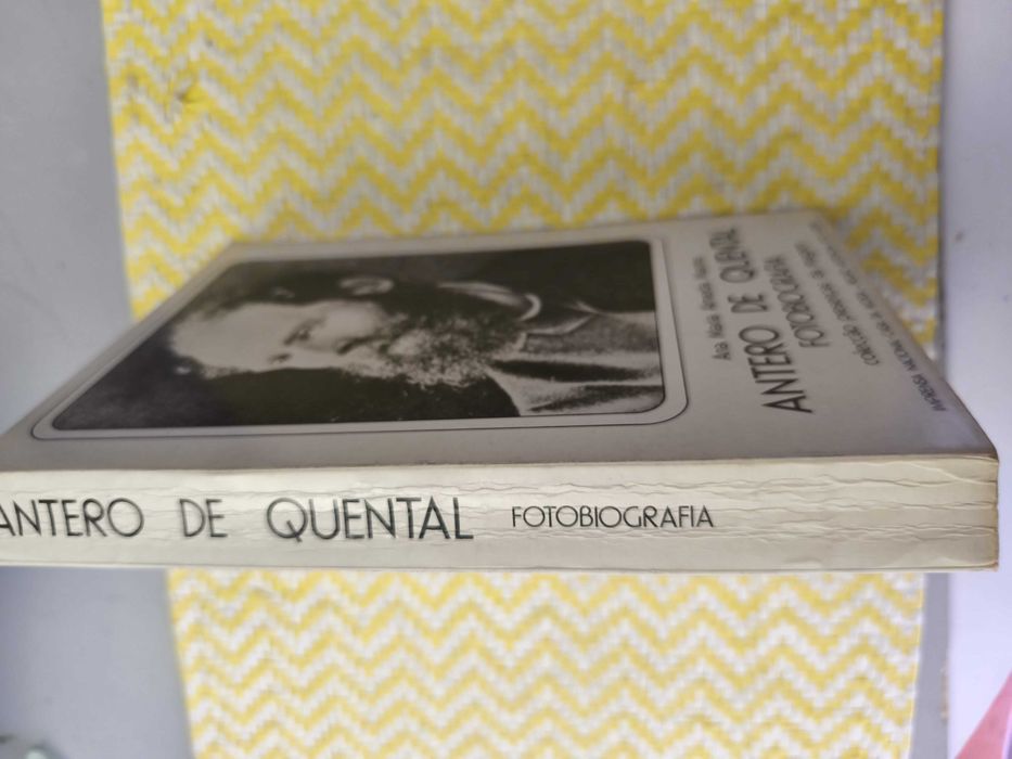 Antero de Quental - Fotobiografia –
Ana Maria Almeida Martins