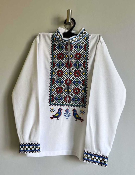 Дитяча вишиванка святкова для хлопчика з довгим рукавом для школи