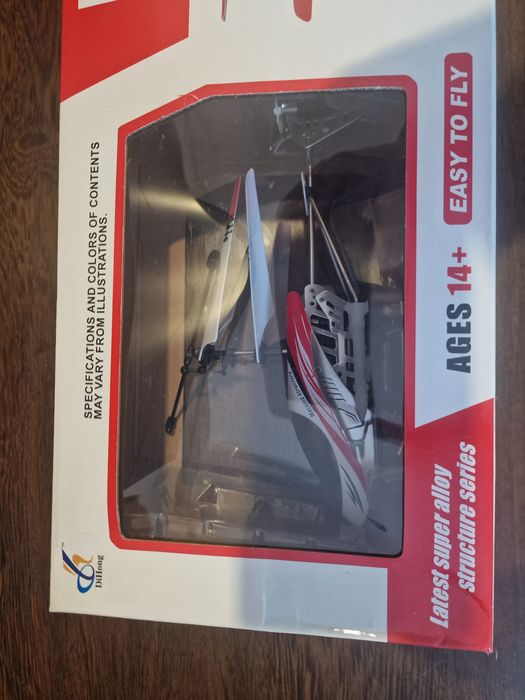 helicóptero de controle remoto Volitation Mini R/C.