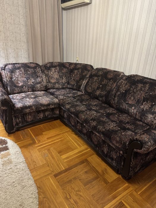 Диван кутовий б/у