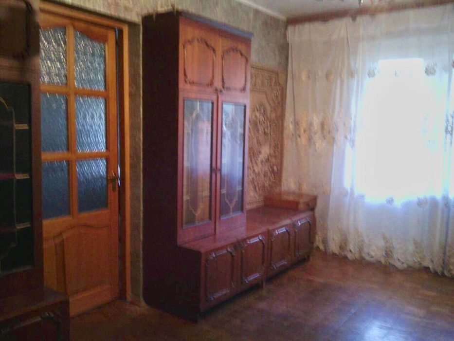 Здається кімната .  Київ, Святошинський район