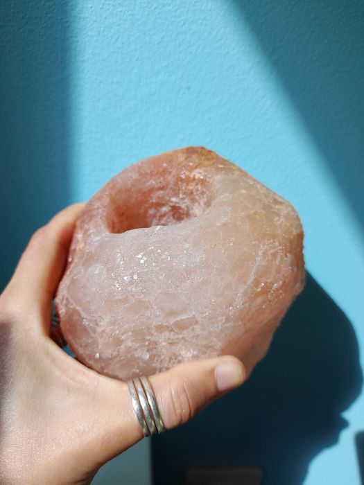 Porta-velas em pedra de sal