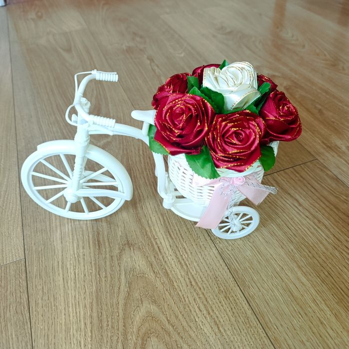 Букети з атласної стрічки