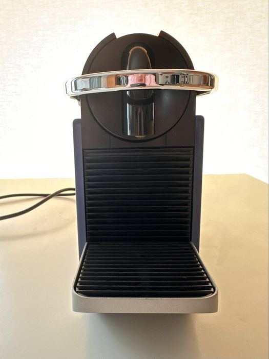 Máquina Nespresso usada, com garantia de 2 anos