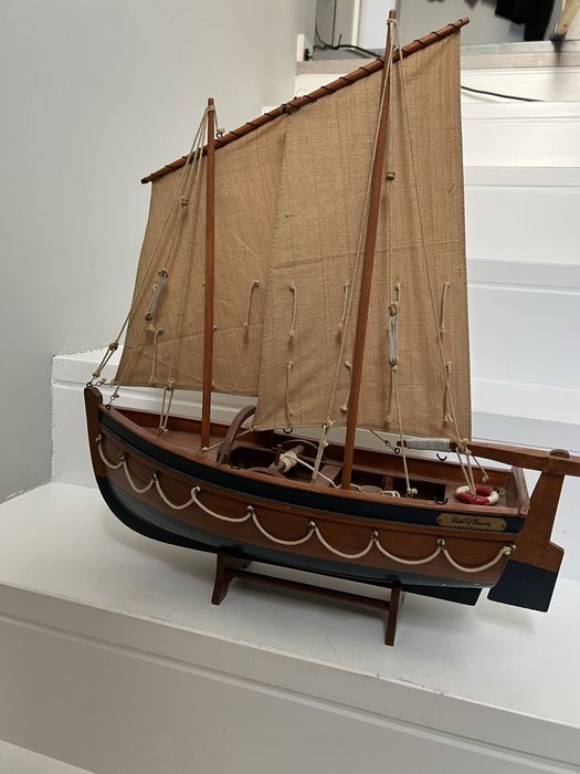 Barco madeira Decorativo artesanal feito a mao