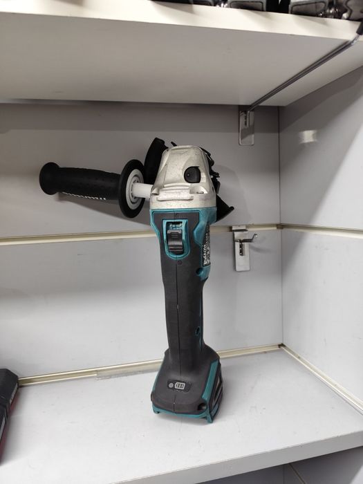 Makita DGA 504/ безщіткова акумуляторна болгарка Макіта оригінал