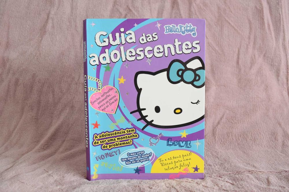 Livro Guia das Adolescentes - Hello Kitty