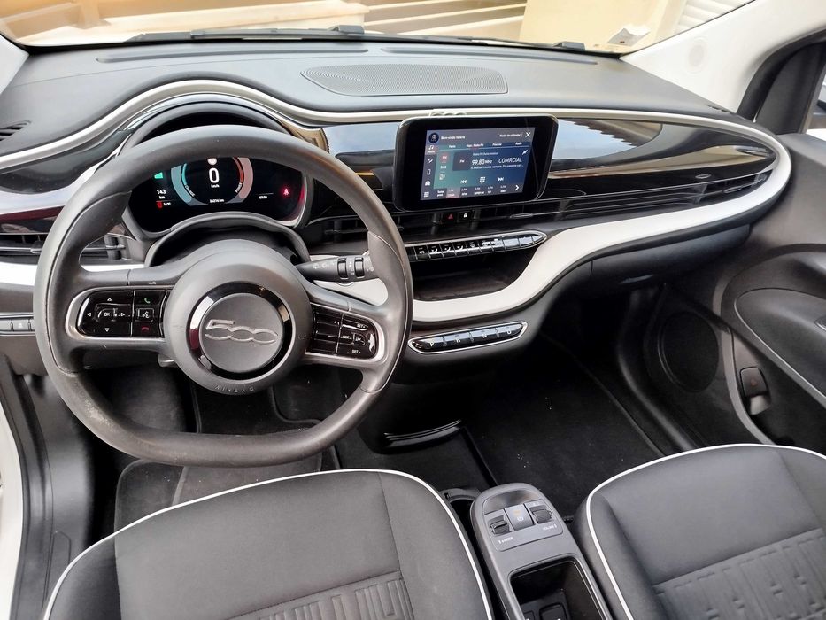 Fiat 500e  2023 | 24.000km | Garantia de Bateria até 2031