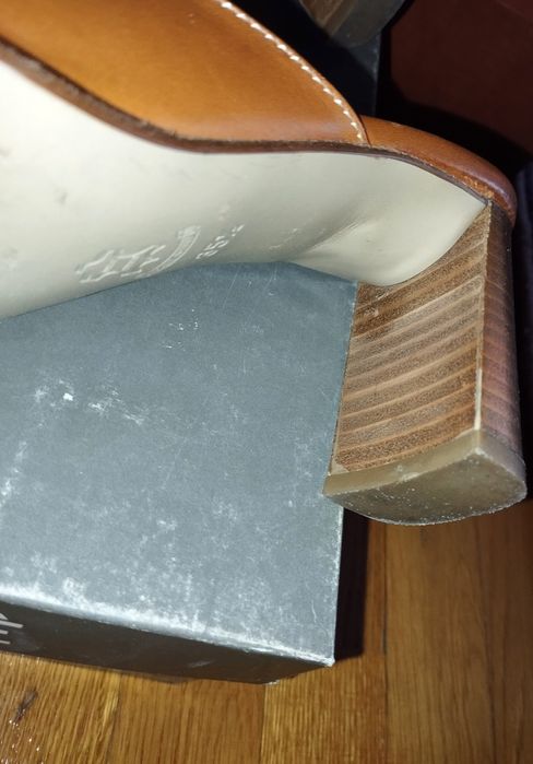 Klapki typu mule na wysokim obcasie z odkrytą pięta rozmiar 35,5 wiosn