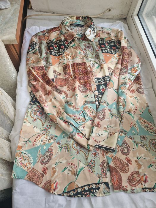 Продам очень елегантний  рубвшку