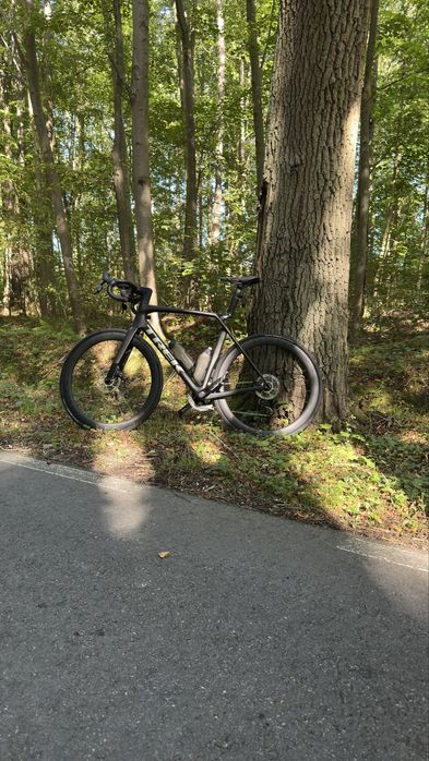 Trek Madone SL6 AXS 2025