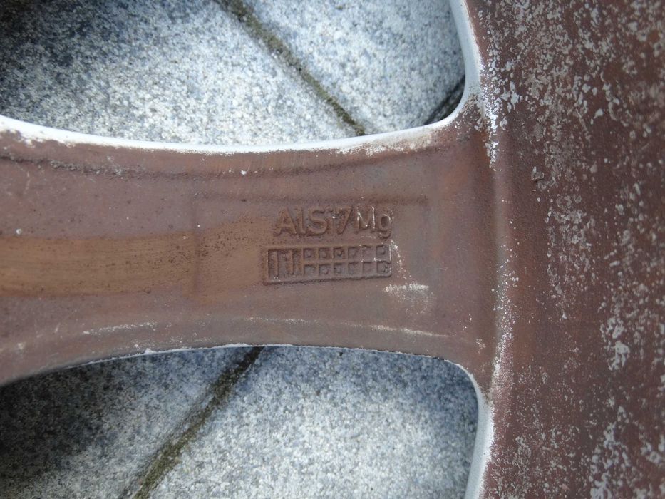 audi a4 b8 a5 a6 c7 q5 s5 a3 a8 koła felgi 17" 5x112 et39 8"