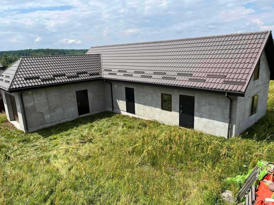 Продаж будинку в селі