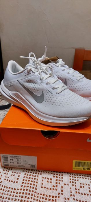 Buty Nike sportowe  rozmiar  41