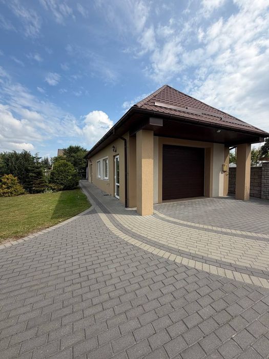 Будинок з меблями та технікою | 127,5 м2 |м. Дубно|Рівненська обл