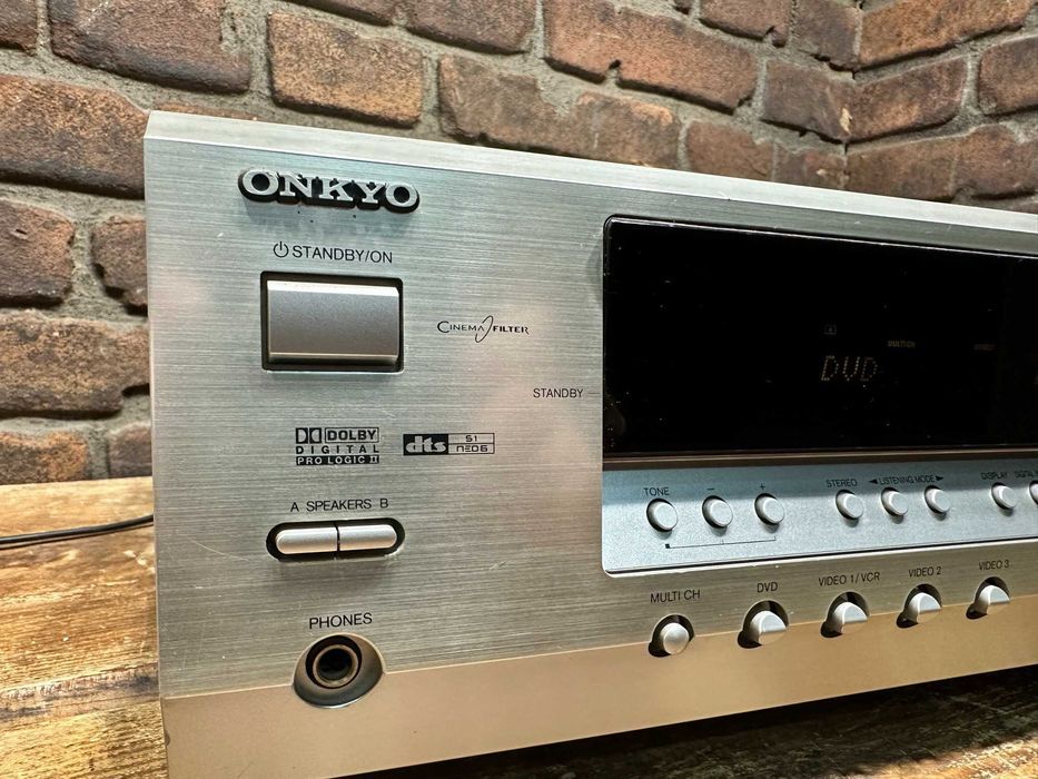Amplituner Onkyo TX-SR 304 E