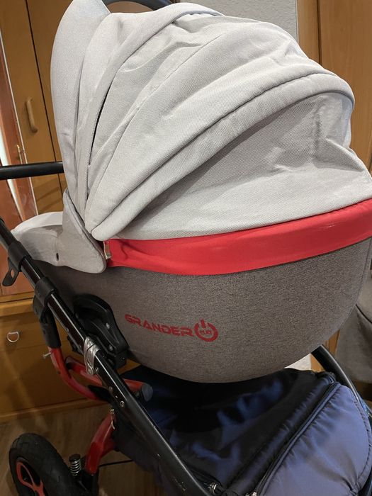 Дитячка коляска 3в1