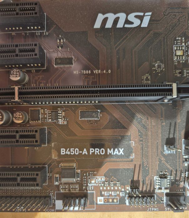 MSI B450-A PRO MAX + Ryzen 3 1200 AF + SSD 128GB M.2