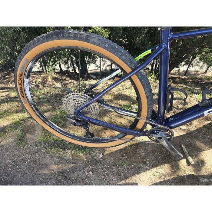 Btt 29 xl bem equipada