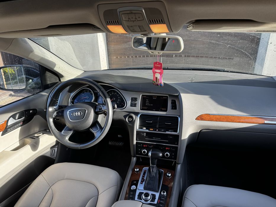 Продам Audi q7 3.0 tfsi