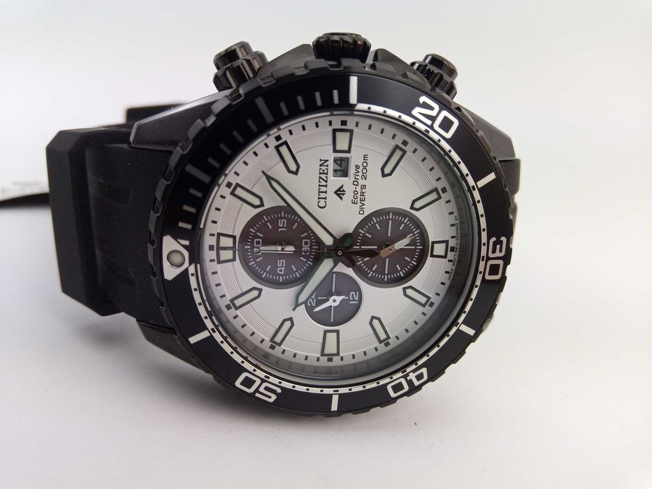 Японские мужские 200м дайверские часы - Citizen Eco-Drive CA0825-05A