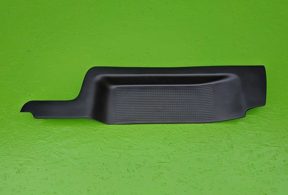 Пориг Подножка на Виваро Opel Vivaro Рено Трафик Renault Trafic 01-25р