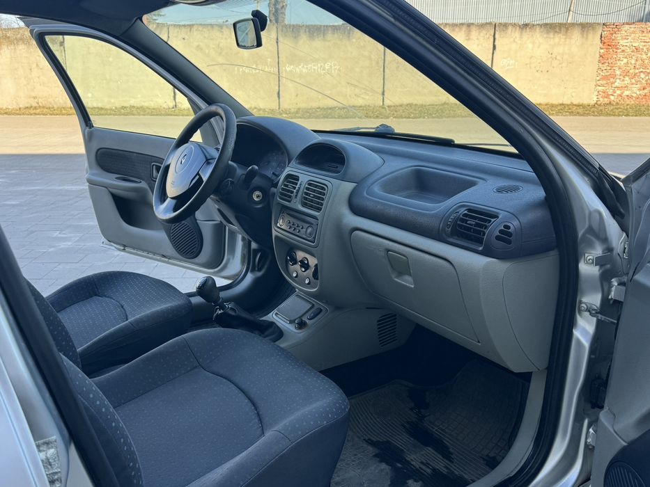 Продам Renault clio2