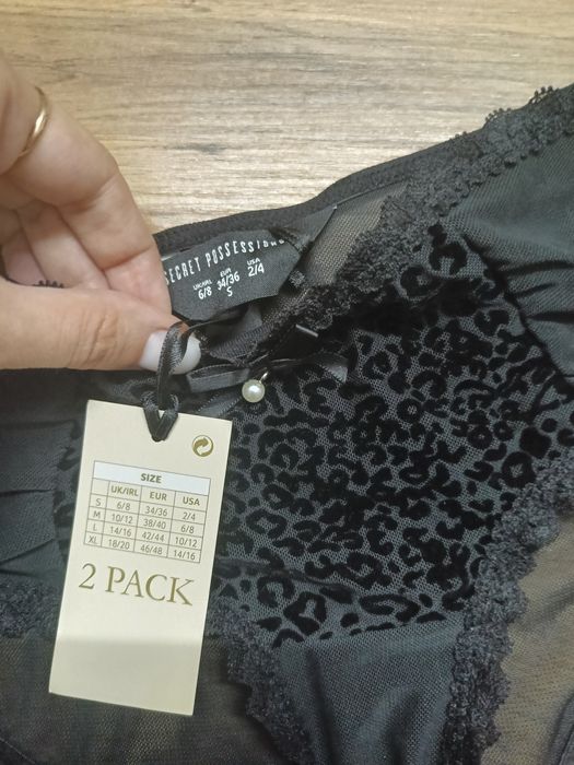 Трусики Secret Possessions, сексуальные стринги с леопардовым принтом.