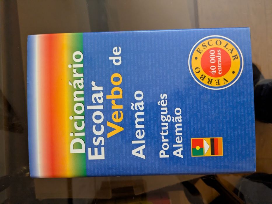 Dicionários de várias linguas, Ingles, Alemão, Francês, Latim, Espanhol