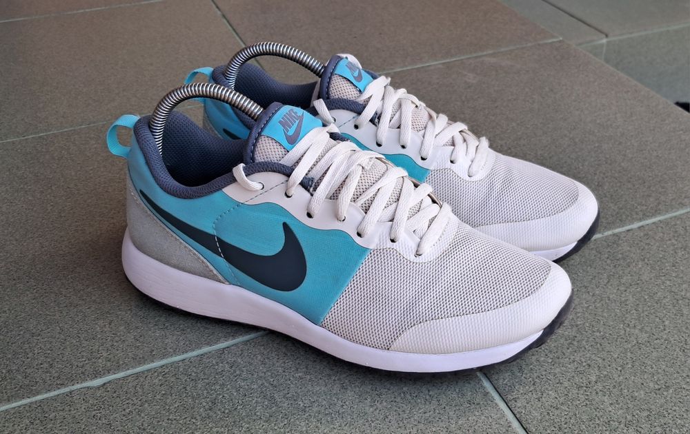 Продам оригінальні кросівки Nike