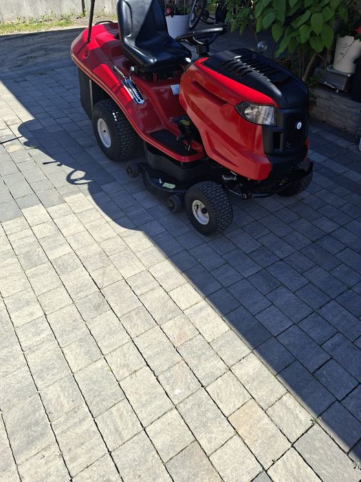 Traktorek kosiarka MTD 22HP