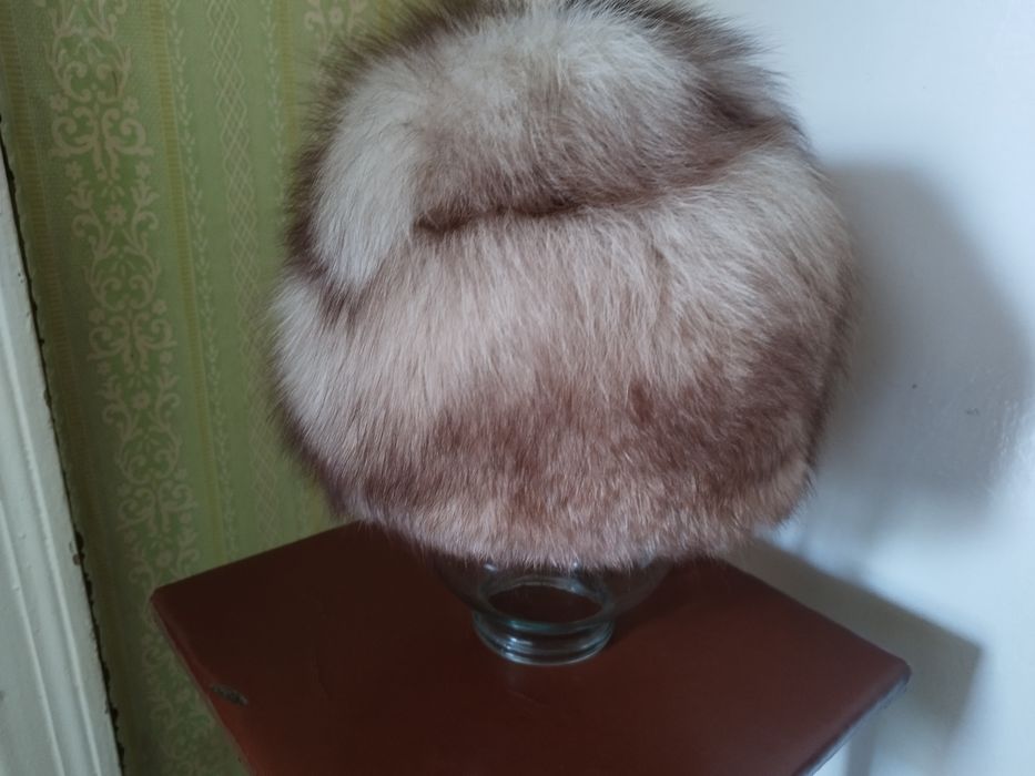 Женская шапка из песца