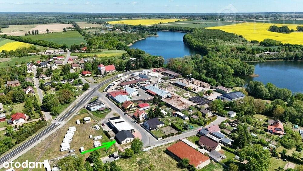 Budynek mieszkalno-usługowy przy DK10 – Wapnica