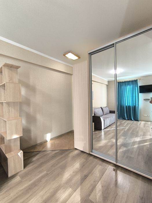 Свет есть.Посуточно свободна 1кк. ул.С.Рихтера новострой/близко центр