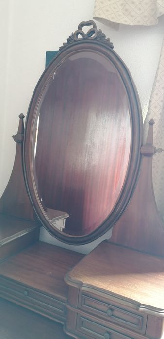 Cómoda antiga usada